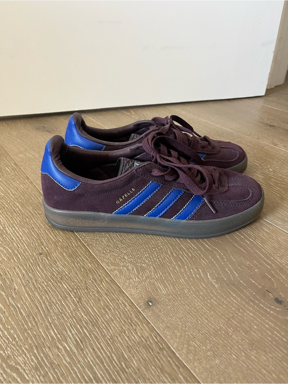 adidas Gazelle Sneakers in Purple Suede with Blue Stripes 7